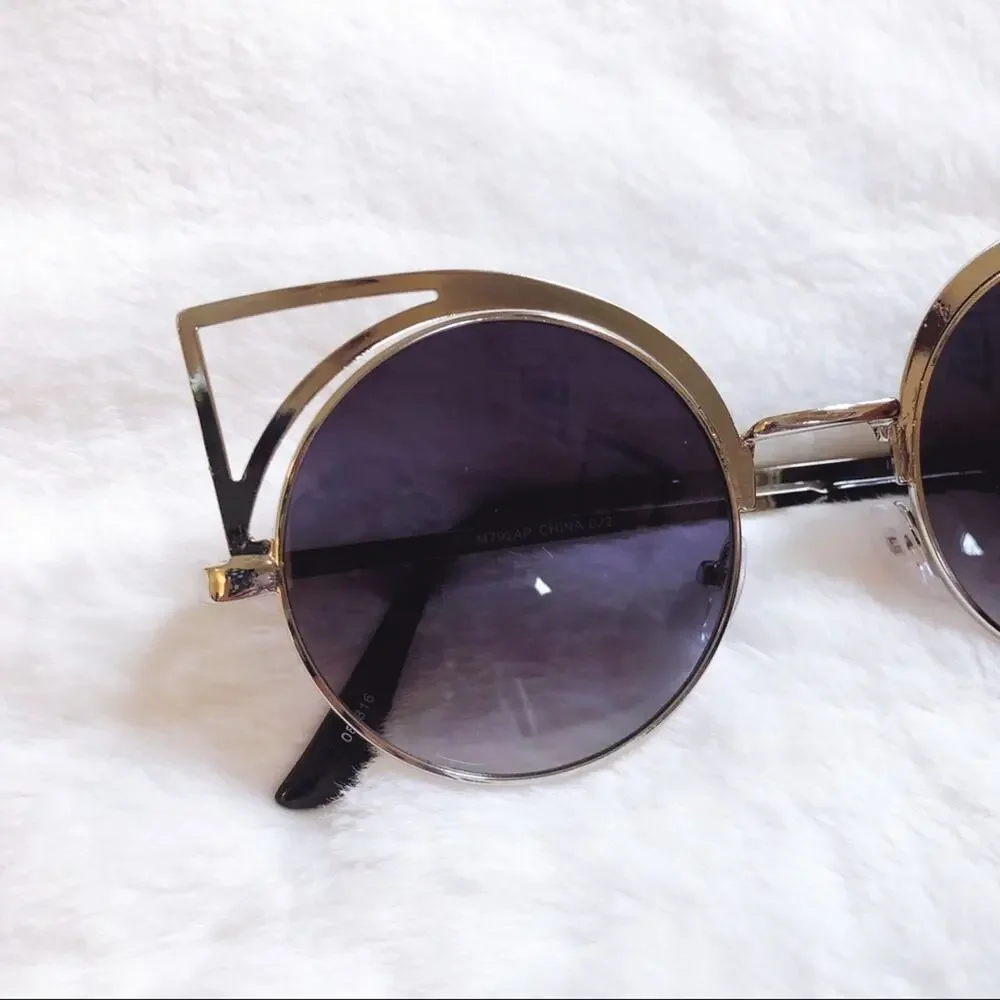 Stylens these fashionable